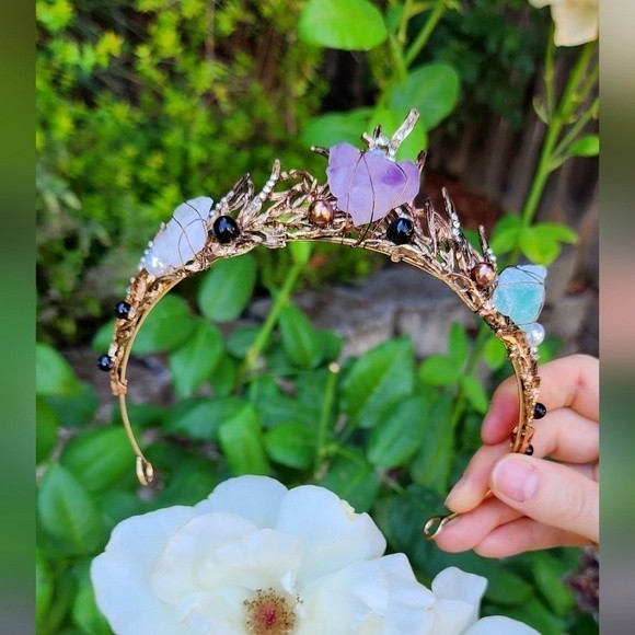 Handmade Crown Amethyst, Flourite & White Quartz Raw Crystals Gold Branches - Picture 3 of 10